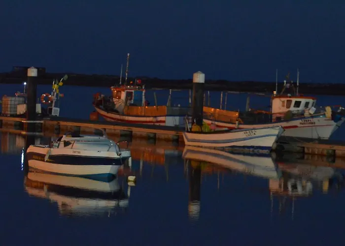 De Tavira *